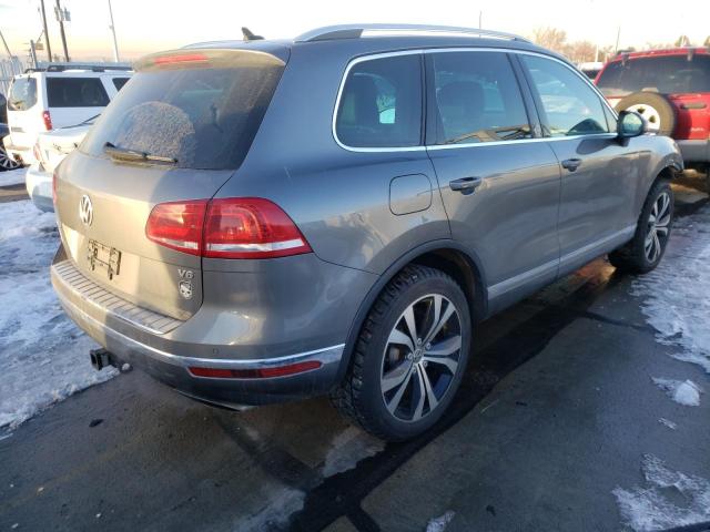 2017 VOLKSWAGEN TOUAREG WO WVGRF7BP3HD000406