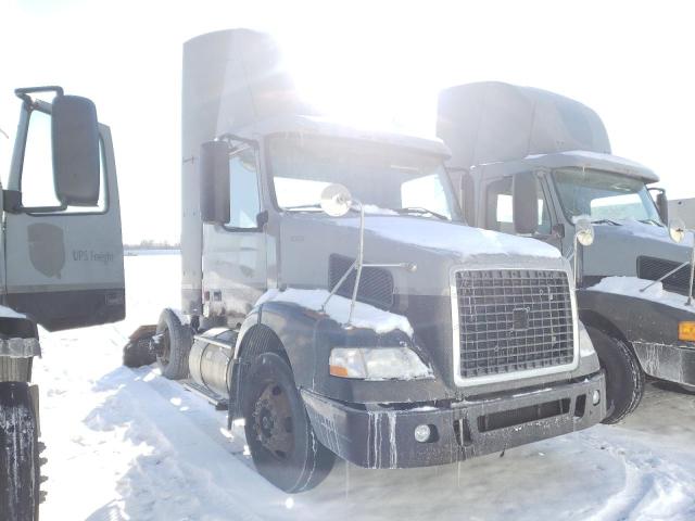 2006 Volvo VN VNM for sale in Cudahy, WI