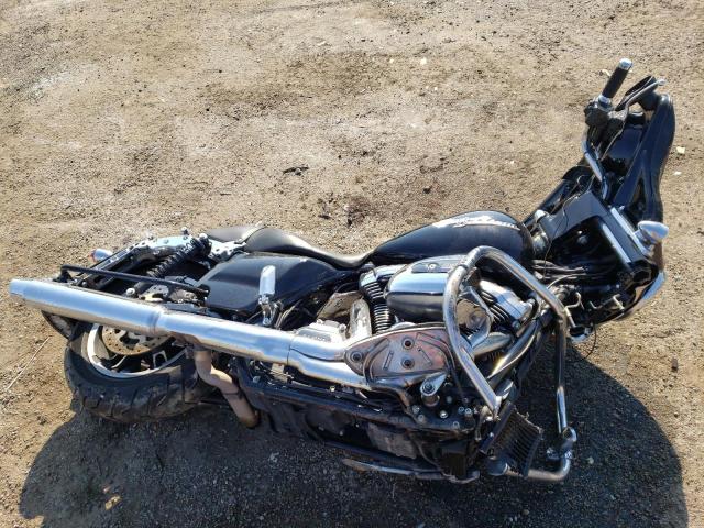 2019 HARLEY-DAVIDSON FLHX 1HD1KBC1XK8643458