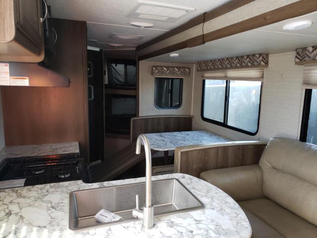 Фото: 4YDT27227KT430475 - 6