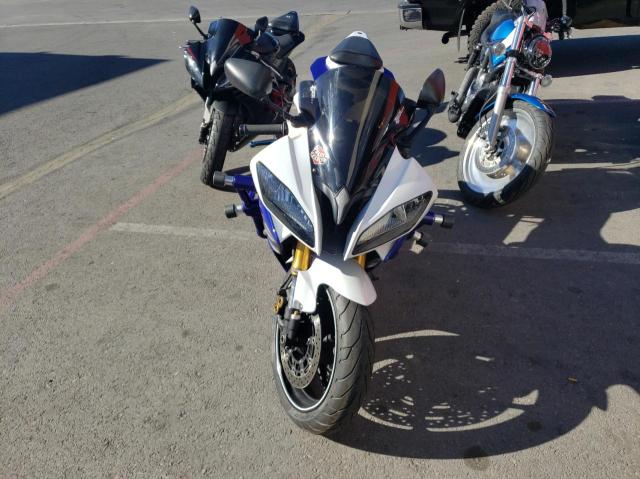 2016 YAMAHA YZFR6 C JYARJ16Y2GA010407
