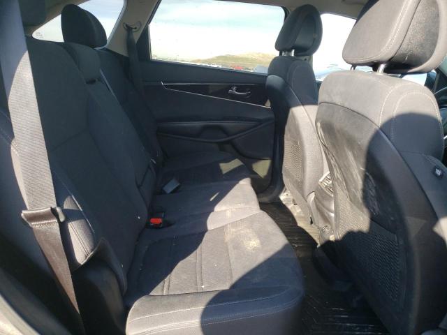 2016 KIA SORENTO LX 5XYPGDA51GG031662