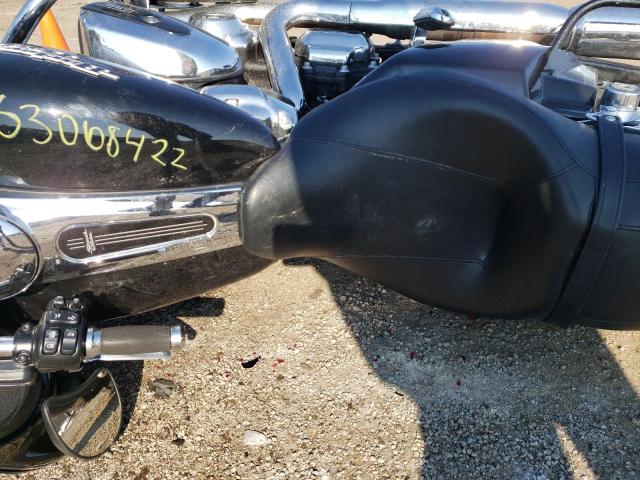 2019 HARLEY-DAVIDSON FLHX 1HD1KBC1XK8643458