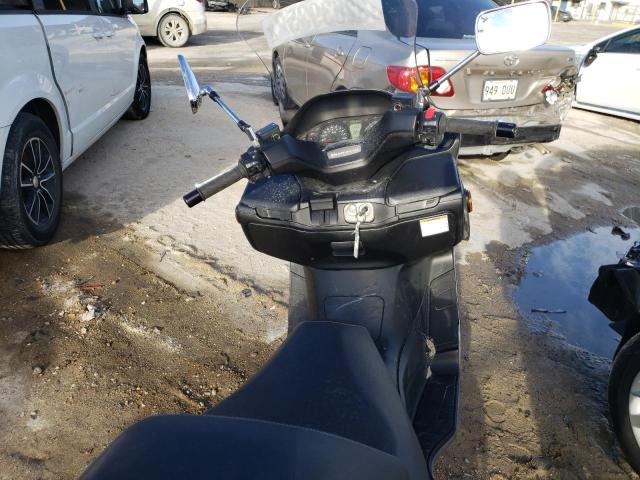 2016 SUZUKI AN400 A JS1CK44B3G2100189