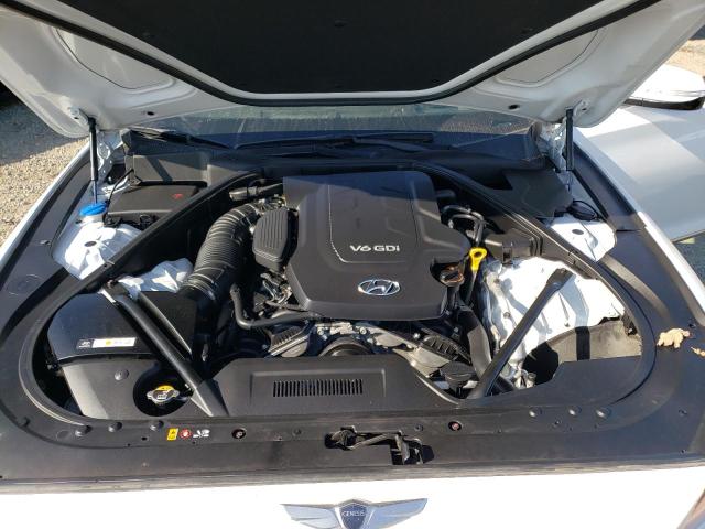2015 HYUNDAI GENESIS 3. KMHGN4JE1FU069844