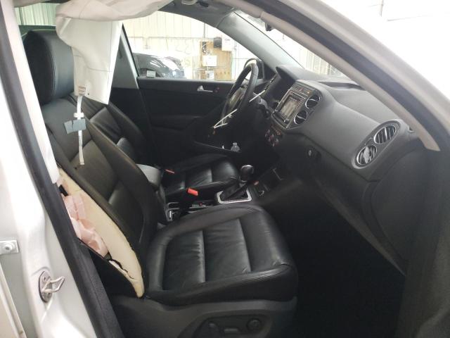 2017 VOLKSWAGEN TIGUAN SPO WVGUV7AX5HK030761