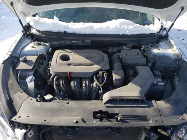 VIN: 5NPE24AF7JH644058 Auction: COPART Lot: 33100532 Location: IL - CHICAGO NORTH 5NPE24AF7JH644058 HYUNDAI SONATA 2018 WHITE Photo 7