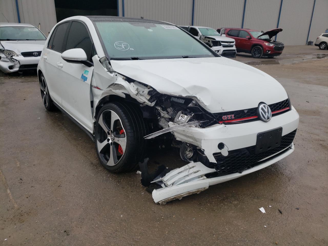 3VW547AU6HM043042 VOLKSWAGEN GTI SPORT 2017