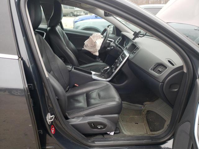 2015 VOLVO V60 PREMIE YV140MEB9F1199761