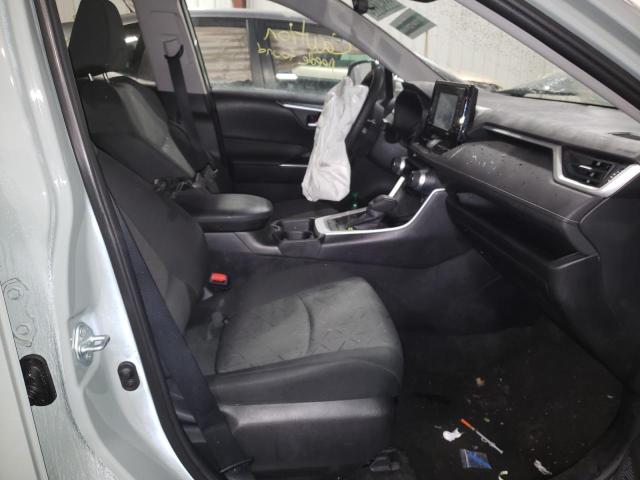 2021 TOYOTA RAV4 XLE 2T3P1RFV4MW197730
