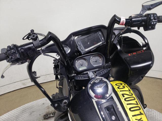 2017 HARLEY-DAVIDSON FLTRU 1HD1KGD10HB602695