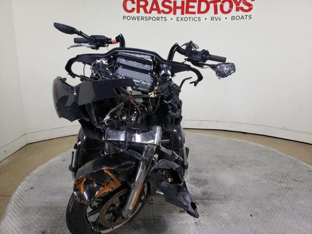 2017 HARLEY-DAVIDSON FLTRU 1HD1KGD10HB602695