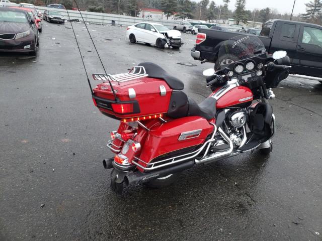 2011 HARLEY-DAVIDSON FLHTK 1HD1KEM1XBB677271