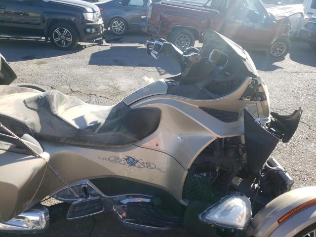 2018 CAN-AM SPYDER ROA 2BXNBDD27JV003169