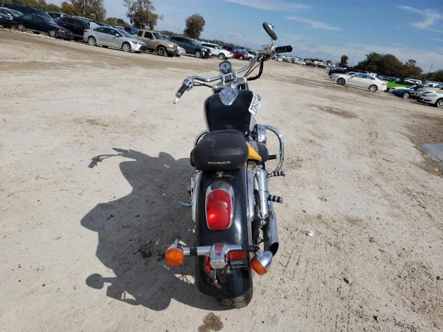 2000 HONDA VT750 CD2 JH2RC4466YK301951