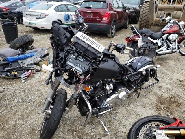 2019 HARLEY-DAVIDSON FLHX 1HD1KBC16KB614989