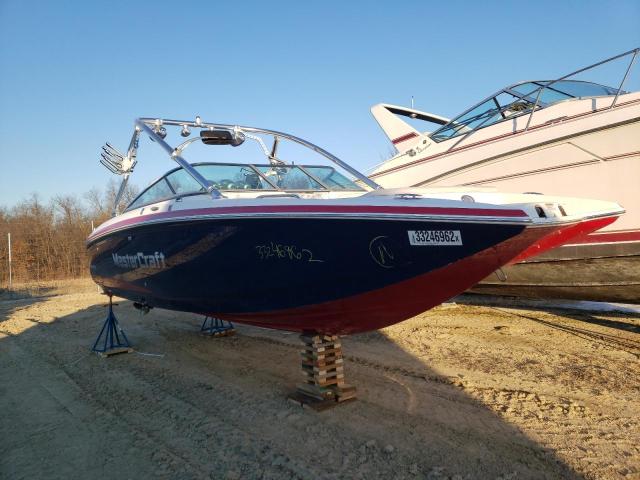 Salvage boats for sale at Columbia, MO auction: 2007 Mastercraft Marine