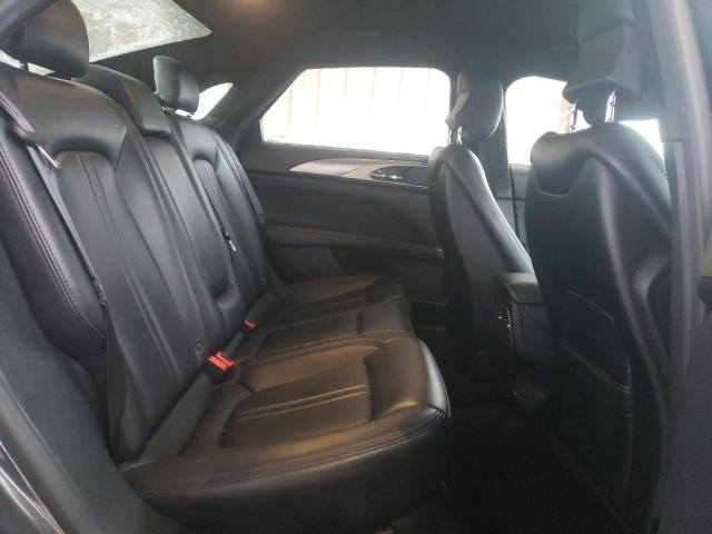 2018 LINCOLN MKZ PREMIE 3LN6L5B95JR611309