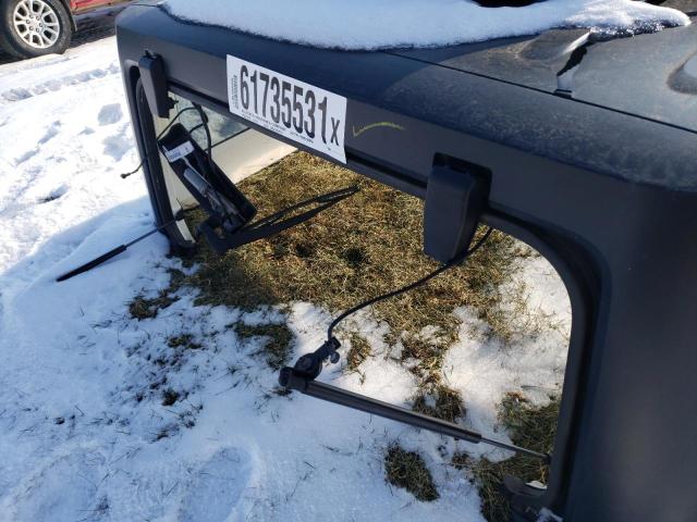 2015 JEEP WRA SAHARA 61735531