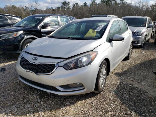 KNAFX5A8XG5492909 KIA FORTE EX