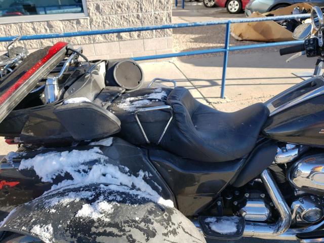 2019 HARLEY-DAVIDSON FLHTCUTG 1HD1MAF11KB853138