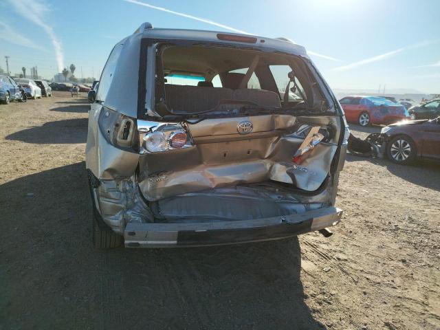5TDKK4CC8AS304093 Toyota Sienna Ce 2010. Фото: 8