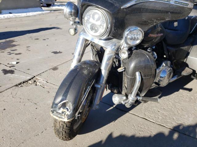 2019 HARLEY-DAVIDSON FLHTCUTG 1HD1MAF11KB853138