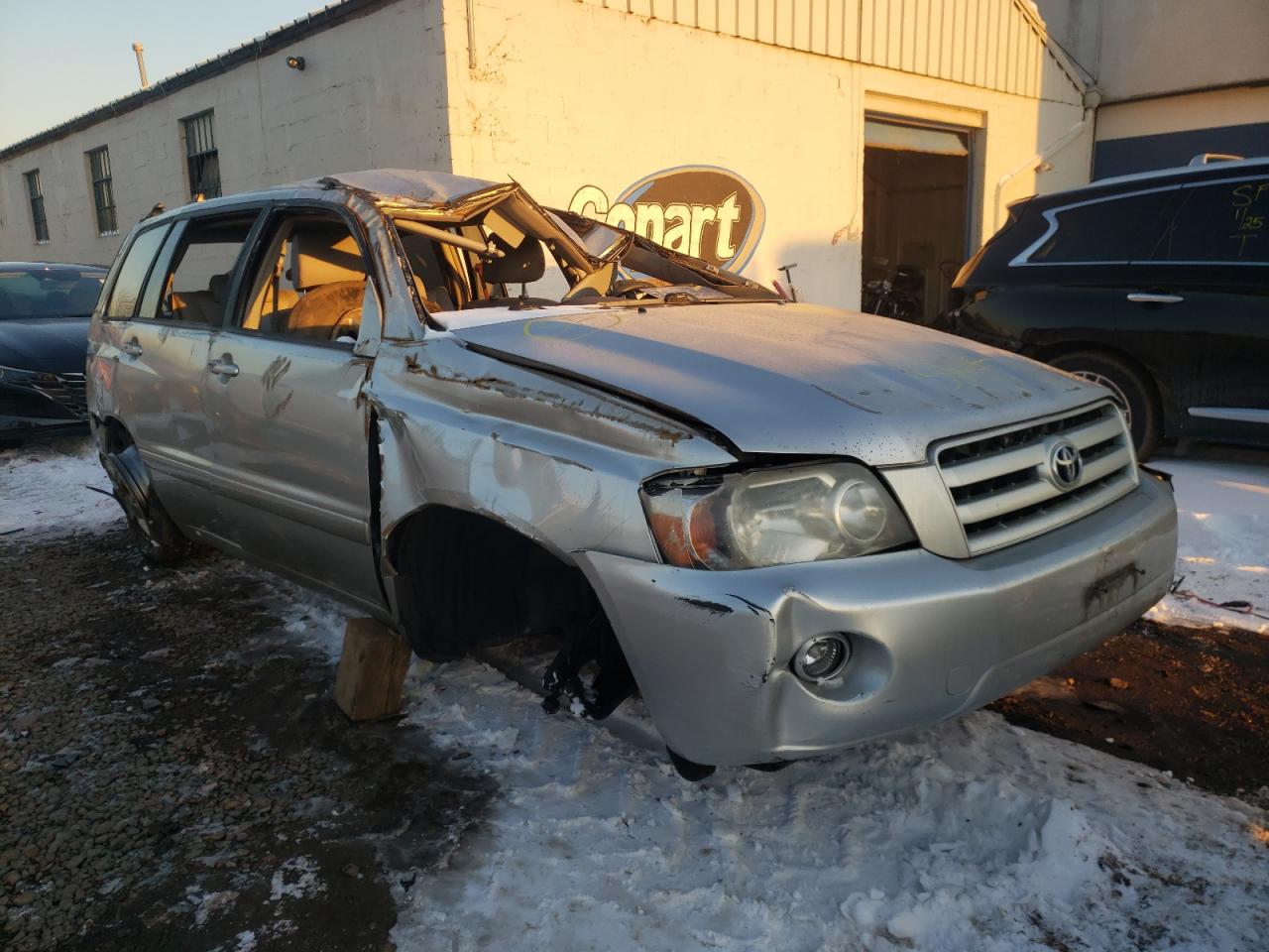 2006 Toyota Highlander Limited for Sale in Hillsborough, NJ - Rollover