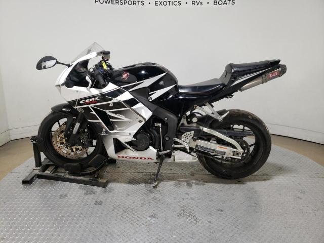 2016 HONDA CBR600 RR JH2PC40J8GK200734
