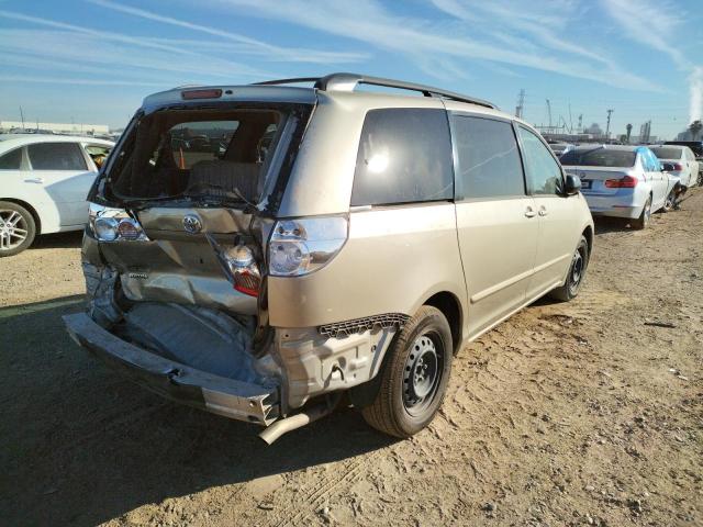 5TDKK4CC8AS304093 Toyota Sienna Ce 2010. Фото: 3