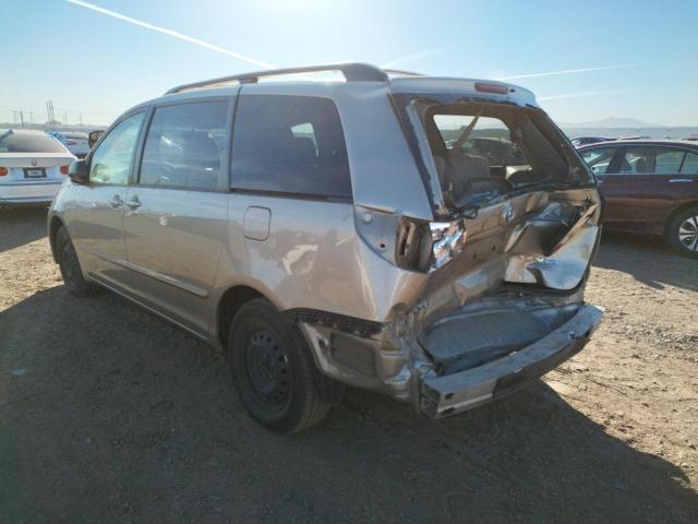 5TDKK4CC8AS304093 Toyota Sienna Ce 2010. Фото: 2