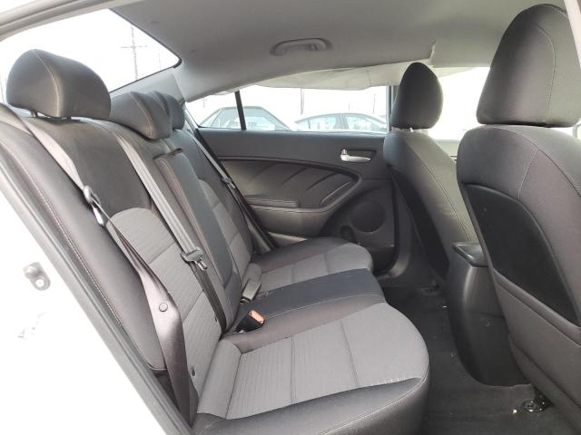 2017 KIA FORTE LX - 3KPFL4A71HE142087
