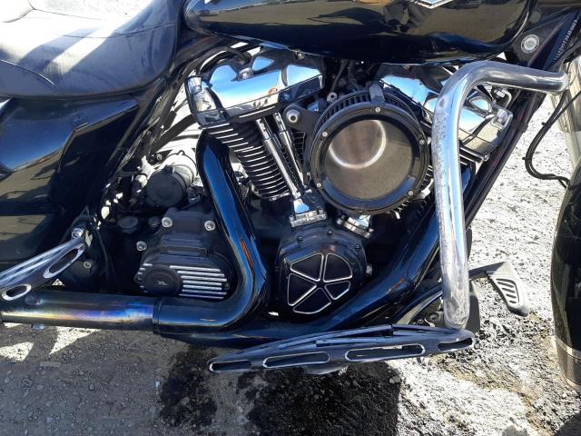2017 HARLEY-DAVIDSON FLHR ROAD 1HD1FBC16HB696896