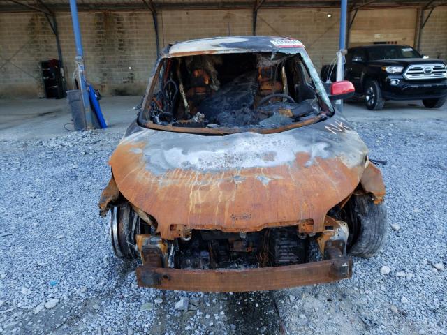 2016 KIA SOUL + KNDJP3A52G7819086