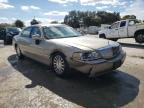 2004 LINCOLN  TOWN CAR