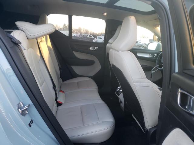 2019 VOLVO XC40 T5 MO YV4162UK4K2058756