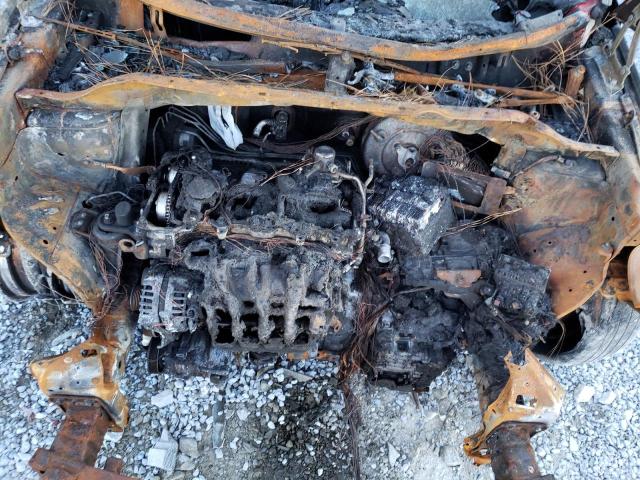 2016 KIA SOUL + KNDJP3A52G7819086