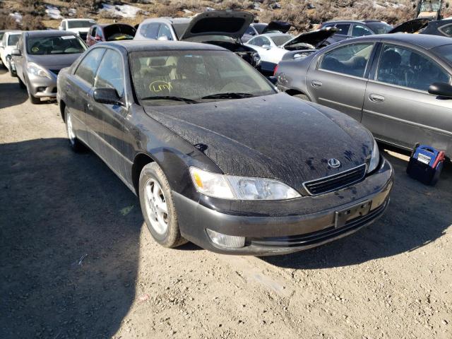 Salvage cars for sale from Copart Reno, NV: 1999 Lexus ES 300
