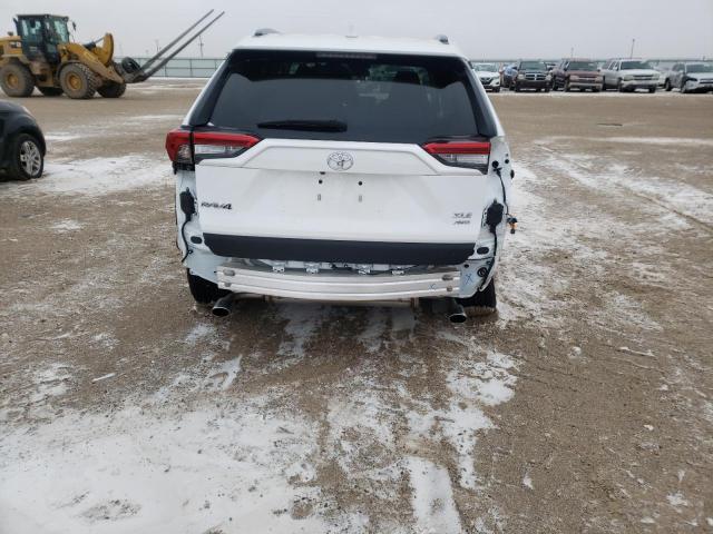 2021 TOYOTA RAV4 XLE 2T3P1RFV4MC180525