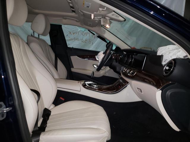 2019 MERCEDES-BENZ E300 4 MAT WDDZF4KB6KA557333