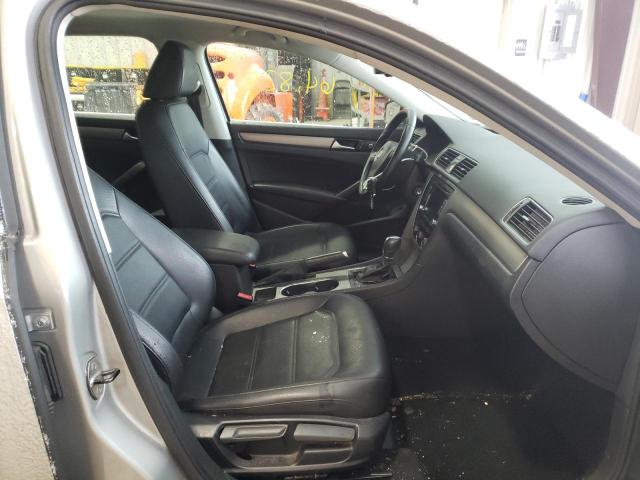 1VWBS7A33EC069711 Volkswagen Passat Se 2014. Фото: 4