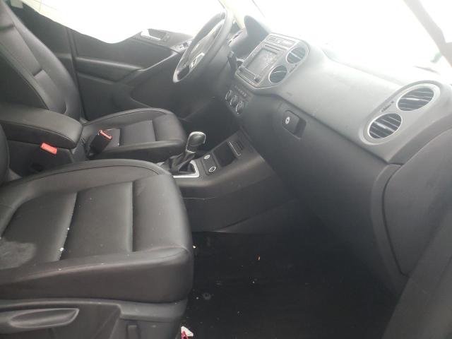 2017 VOLKSWAGEN TIGUAN WOL WVGRV7AX9HK000796