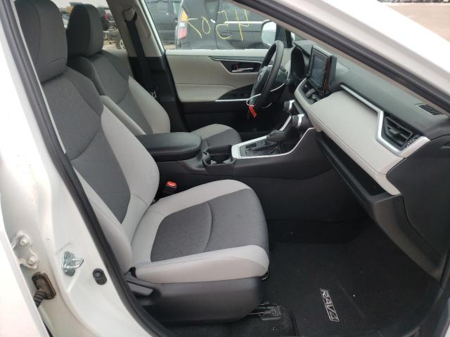2021 TOYOTA RAV4 XLE 2T3P1RFV4MC180525