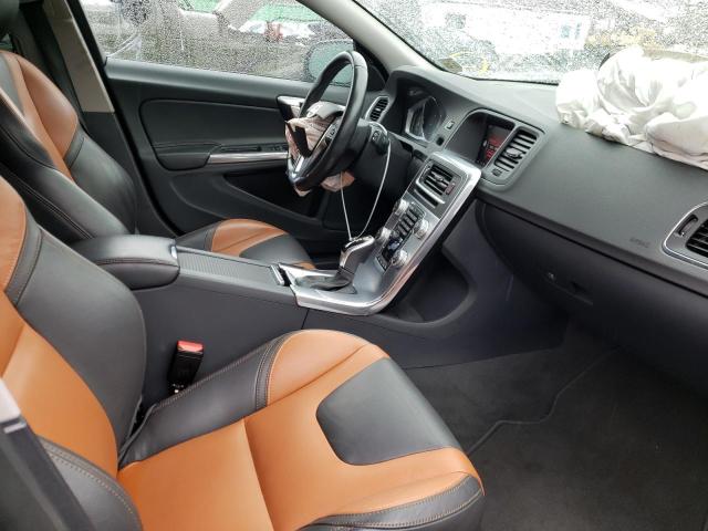 2018 VOLVO V60 CROSS YV440MWK2J2053898