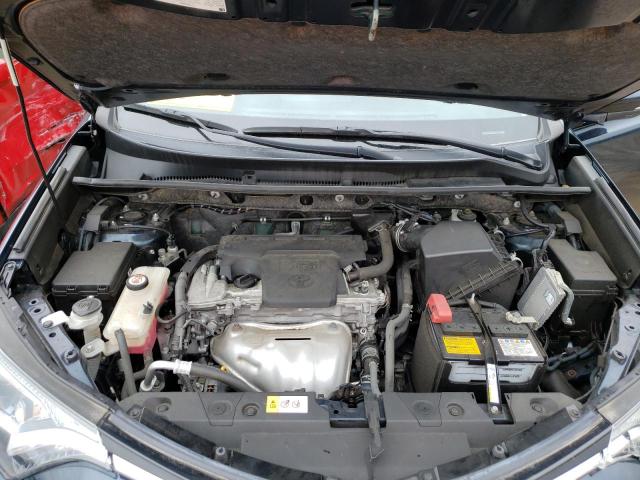 2017 TOYOTA RAV4 XLE JTMRFREV8HJ130676