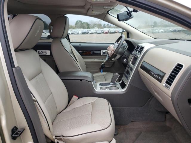 2010 LINCOLN MKX - 2LMDJ6JC9ABJ03010
