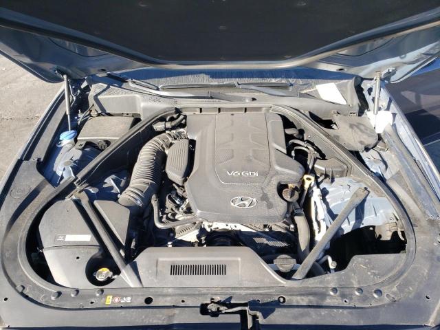 2015 HYUNDAI GENESIS 3. KMHGN4JE1FU095084