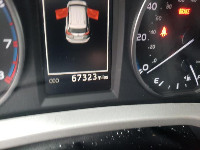 2017 TOYOTA RAV4 XLE 2T3RFREV9HW567085