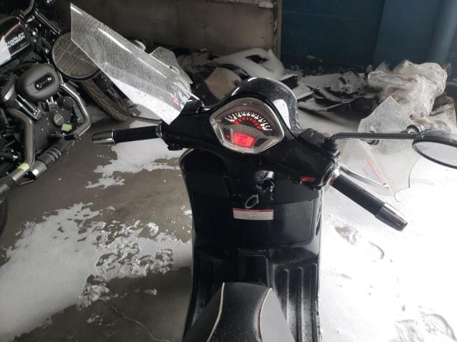 2015 VESPA GTS 300 SU ZAPM459L6F5100534