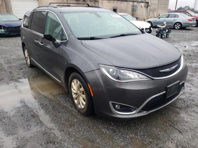 2C4RC1BG5HR524163 Chrysler Pacifica T 2017